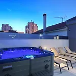 Luxury House Lejlighed