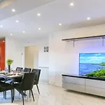 Lejlighed Luxury House